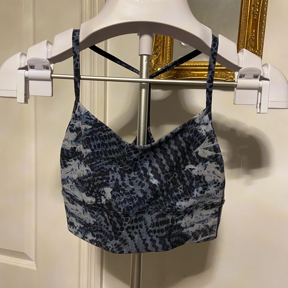 Lululemon Sports Bra - Picture 1 of 3